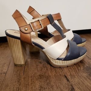 Pikolinos Heels